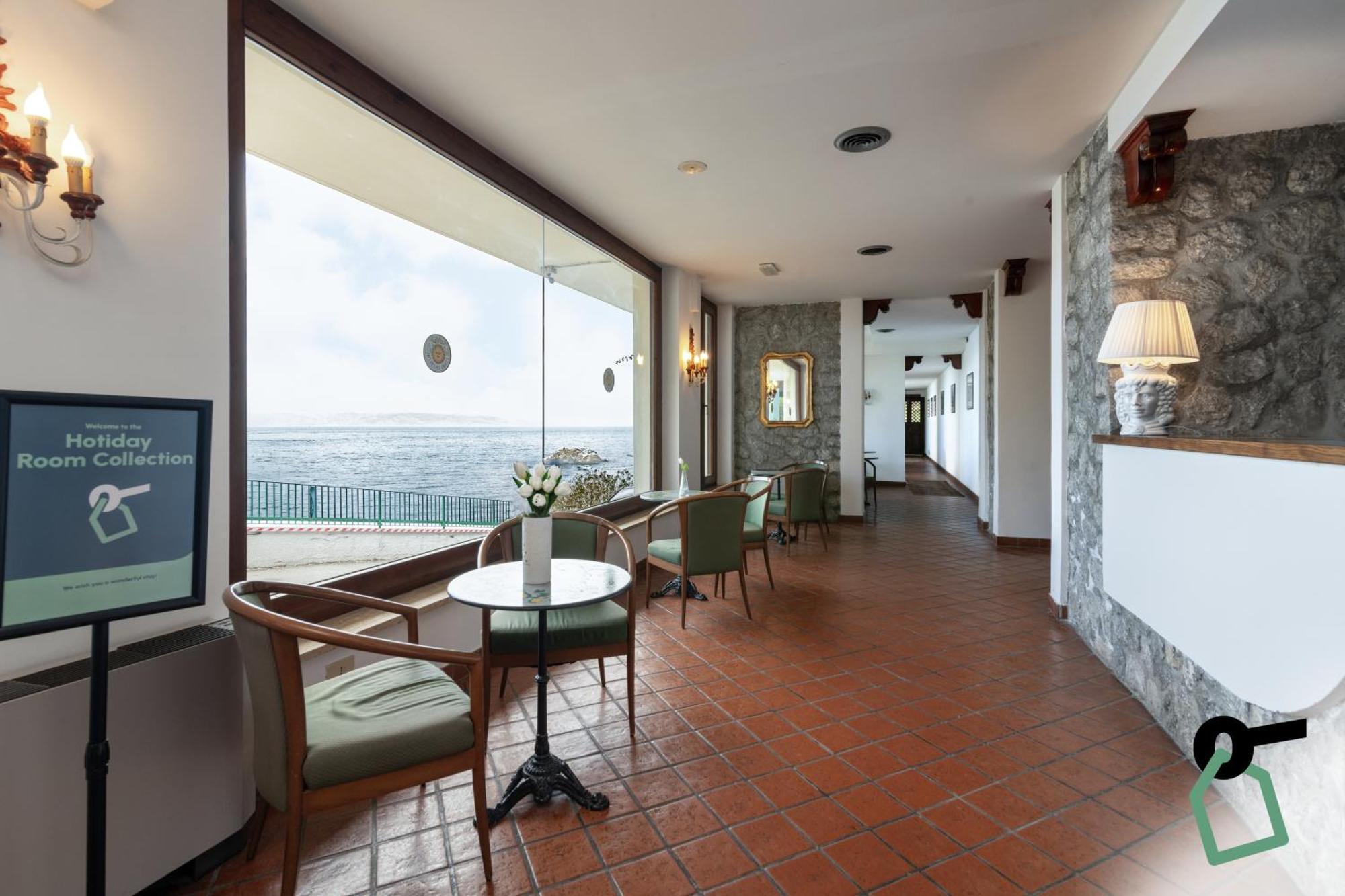 Hotiday Collection - Hotel 4*