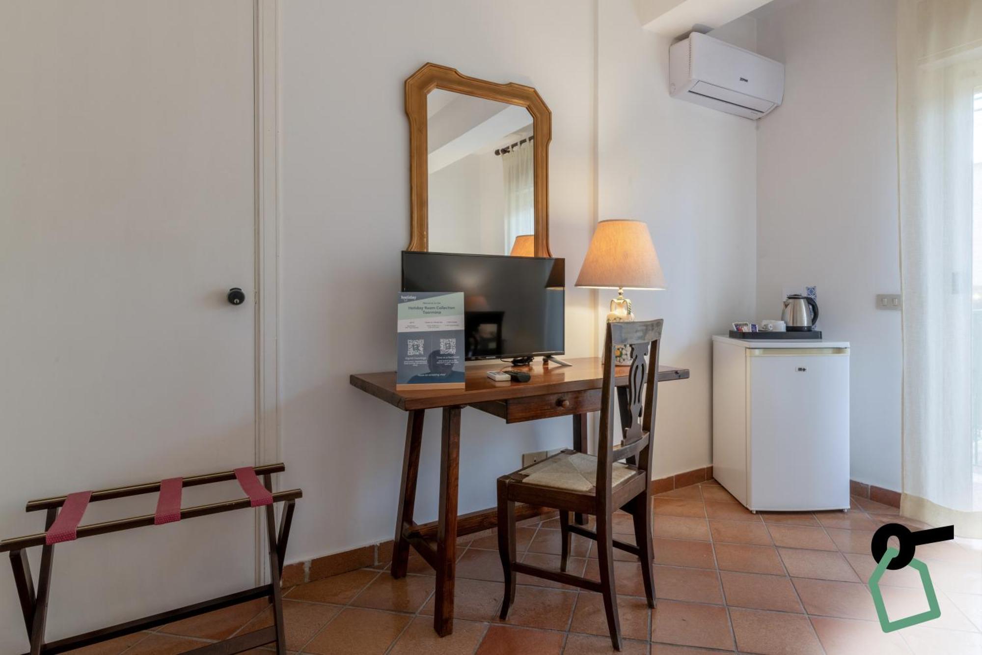 Hotiday Collection - 4* Taormina